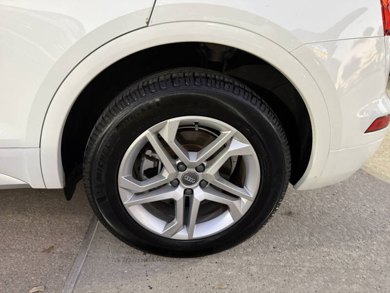 2019 Audi Q5 quattro Premium 45 TFSI