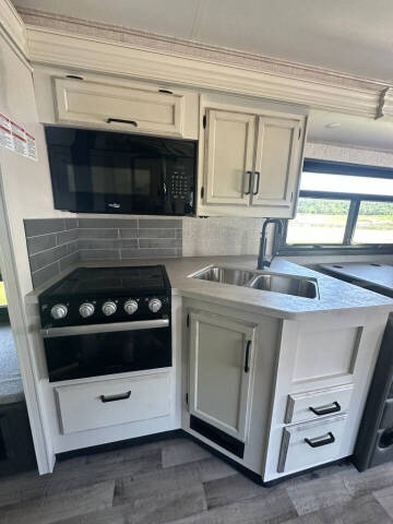 2023 Jayco Redhawk