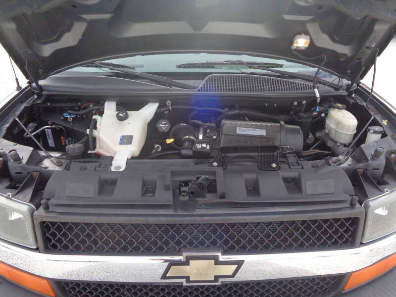 2017 Chevrolet Express LT 3500