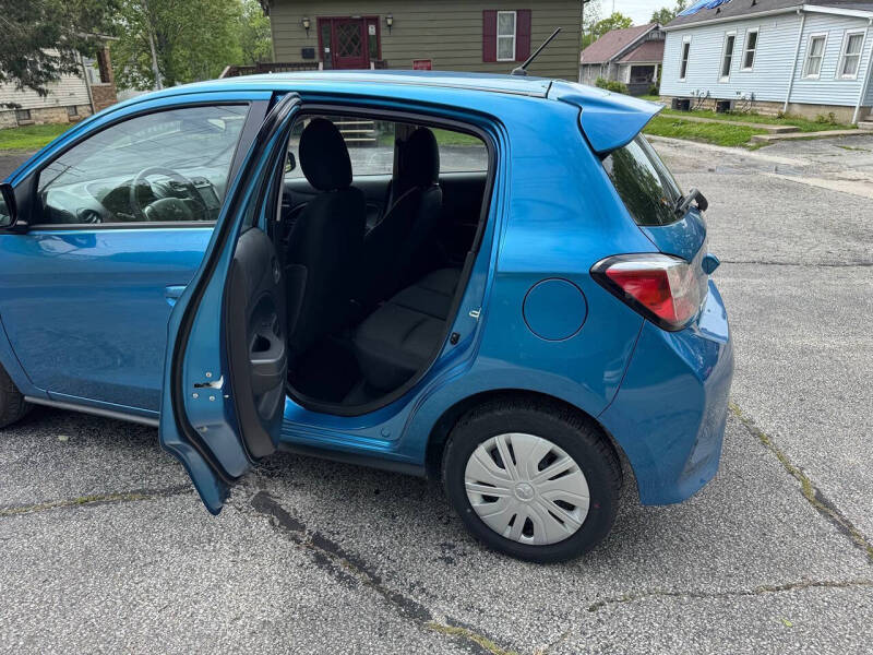 2024 Mitsubishi Mirage ES