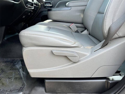 2022 Chevrolet Silverado 5500HD