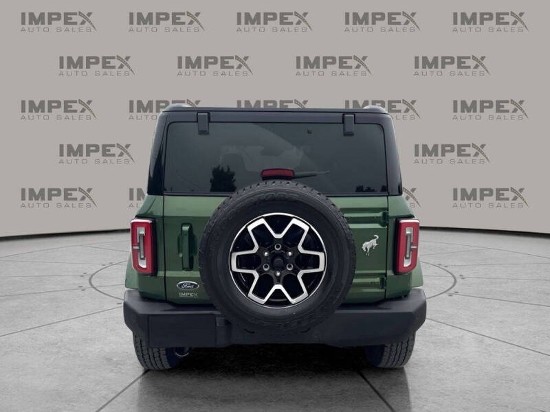 2025 Ford Bronco Outer Banks