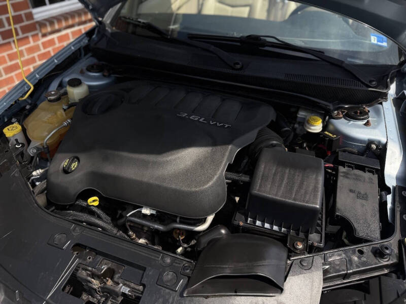2013 Chrysler 200 Limited