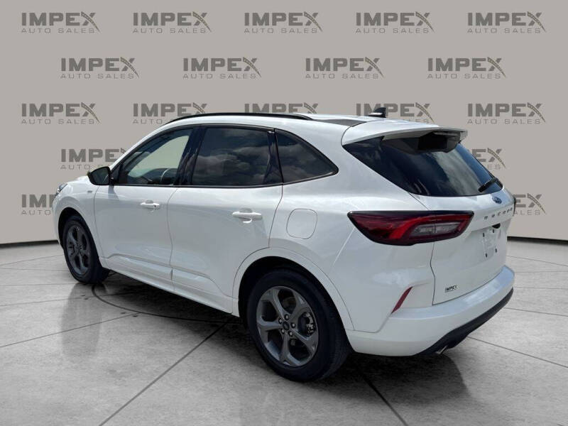 2024 Ford Escape ST-Line