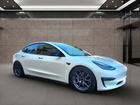 2020 Tesla Model 3 Long Range
