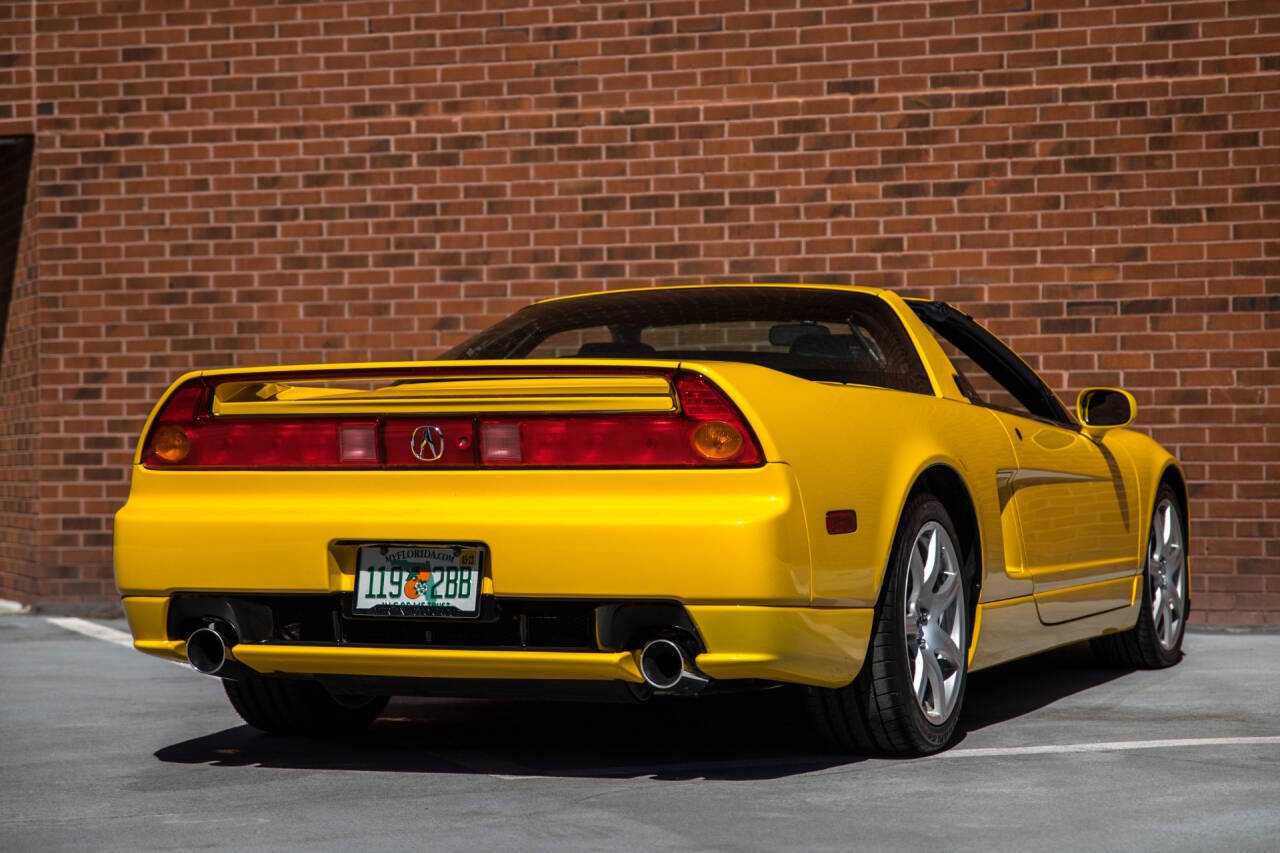 2002 Acura NSX 11
