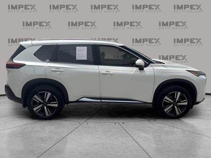 2023 Nissan Rogue SL