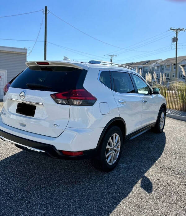 2017 Nissan Rogue SV