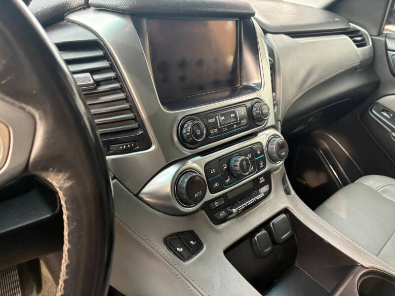 2015 Chevrolet Suburban LT