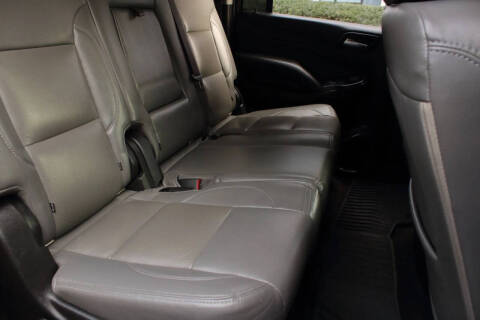 2017 Chevrolet Suburban LS