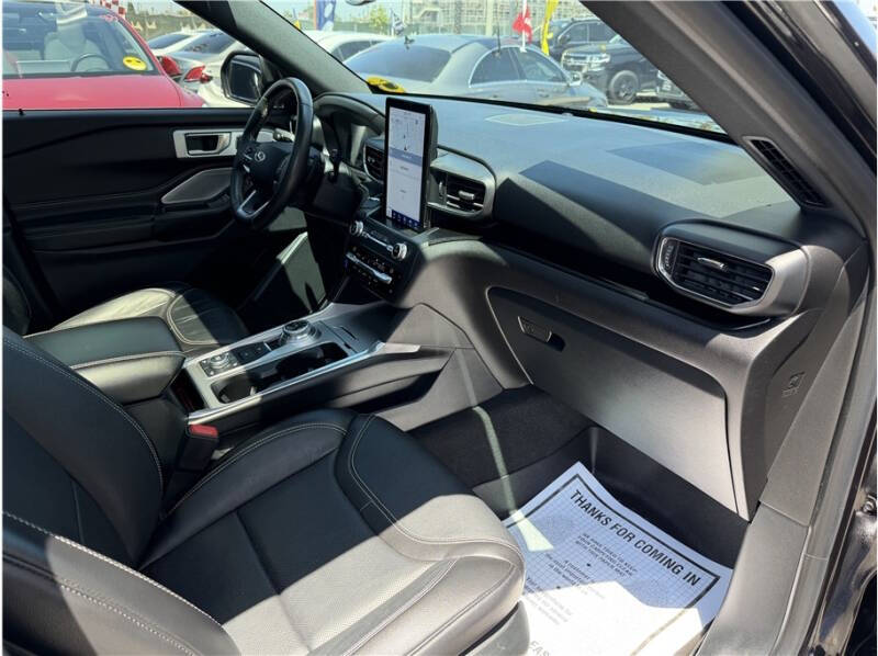 2020 Ford Explorer ST