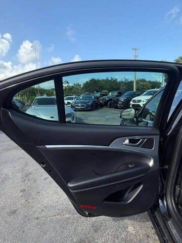 2019 Genesis G70