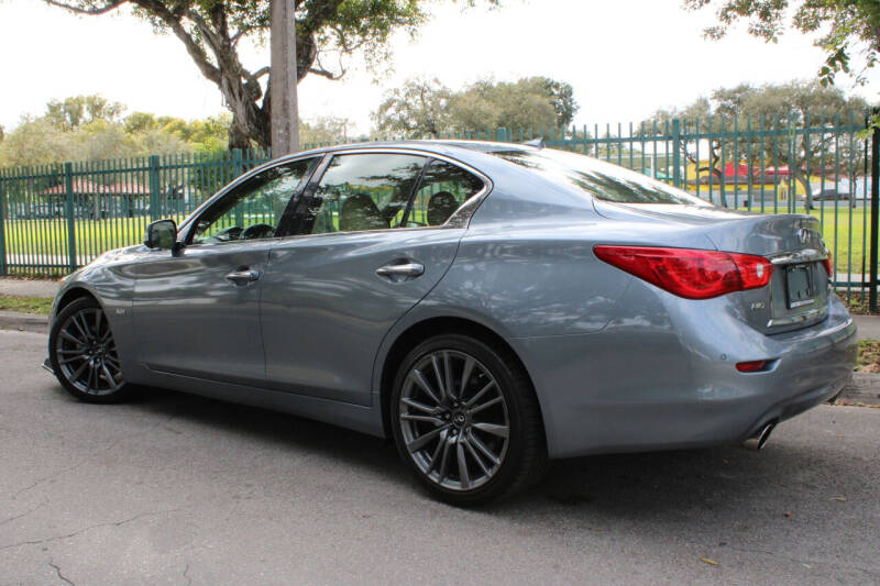 2016 INFINITI Q50 Sport photo 15