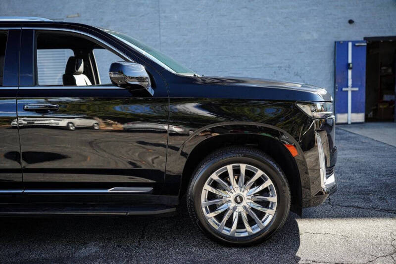 2022 Cadillac Escalade ESV Luxury