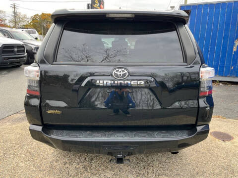 2021 Toyota 4Runner SR5