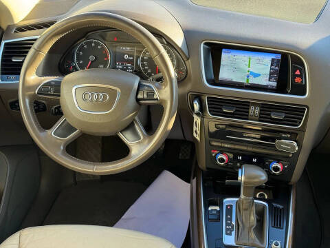 2016 Audi Q5 2.0T quattro Premium