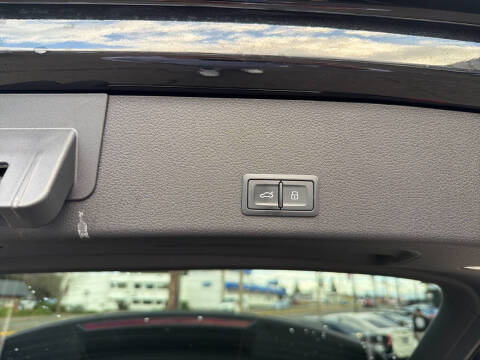 2019 Audi e-tron quattro Premium Plus