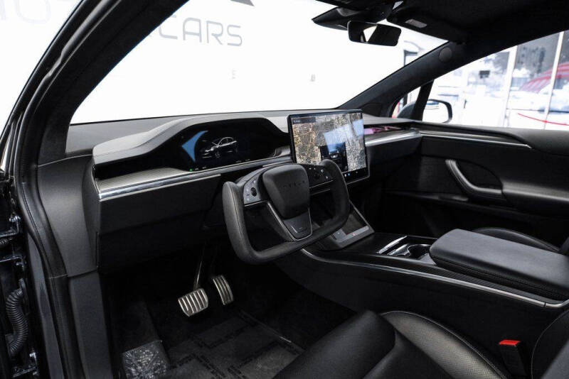 2023 Tesla Model X Plaid