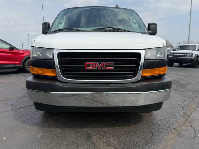 2024 GMC Savana 2500