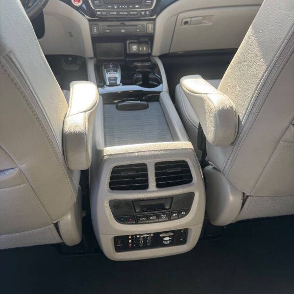 2018 Honda Pilot Touring