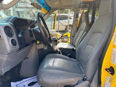 2012 Ford E-Series E-250