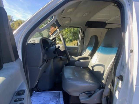 2006 Ford E-Series E-150