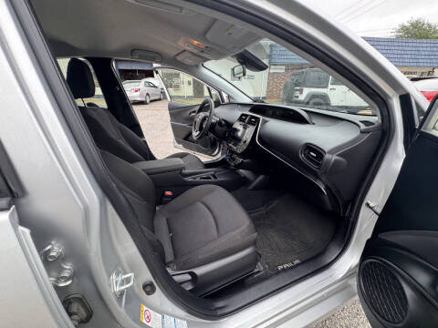 2019 Toyota Prius LE AWD-e