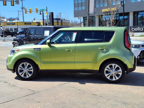 2015 Kia Soul +