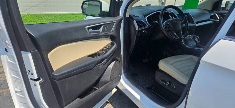 2017 Ford Edge SEL
