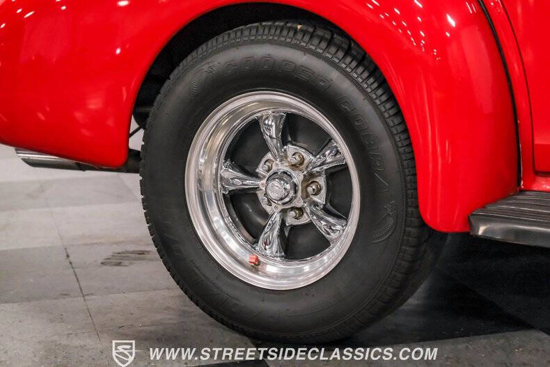 1940 Chevrolet Master Deluxe