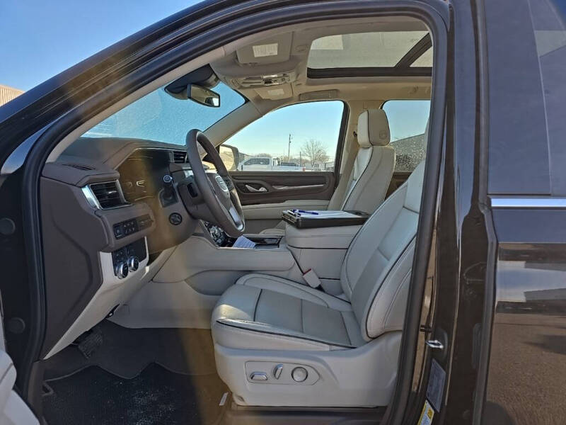 2024 GMC Yukon XL Denali