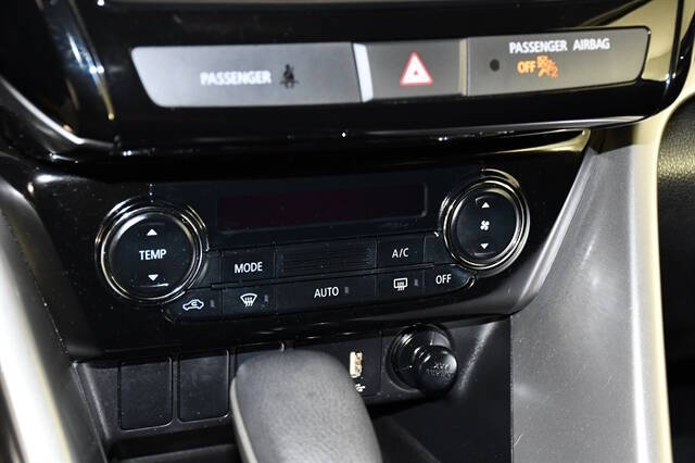 2023 Mitsubishi Eclipse Cross LE