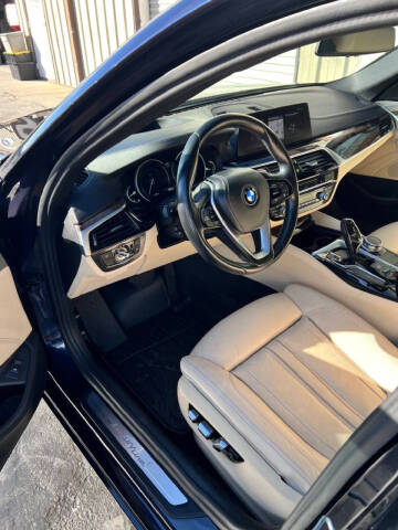 2018 BMW 5 Series 530i
