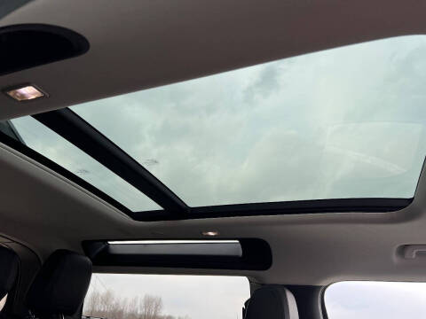 2023 Land Rover Defender 90 S