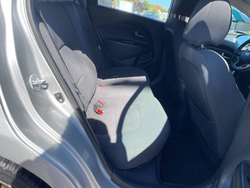 2012 Kia Rio 5-Door EX