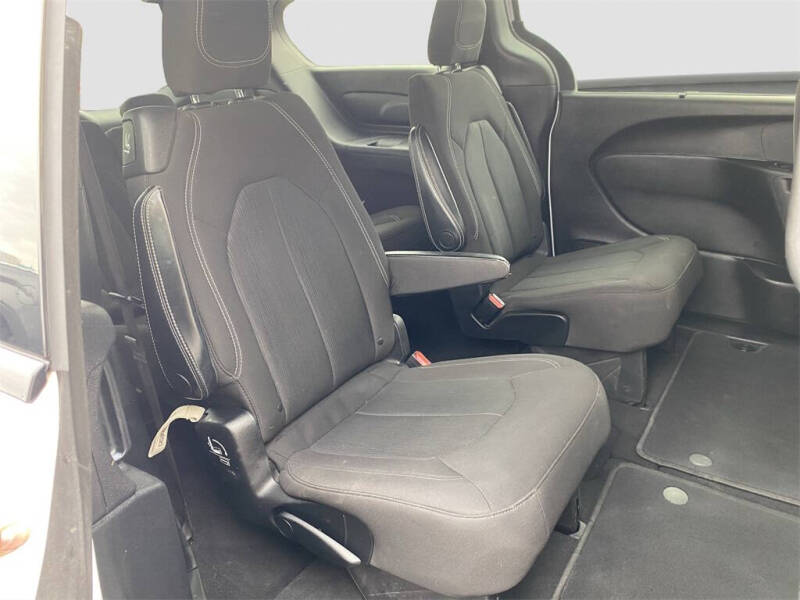 2020 Chrysler Pacifica Touring