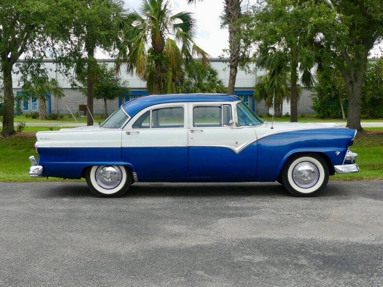 1955 Ford Fairlane
