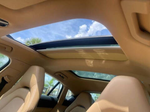 2017 Porsche Panamera 4S