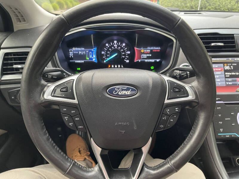 2015 Ford Fusion Energi Titanium