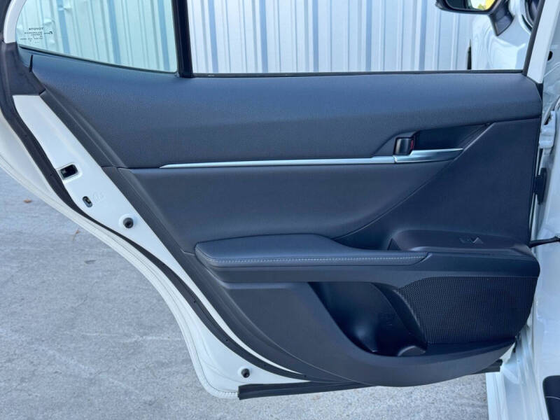 2023 Toyota Camry Hybrid XSE