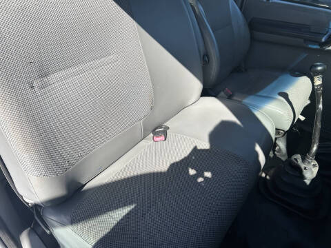 2004 Ford F-650 Super Duty