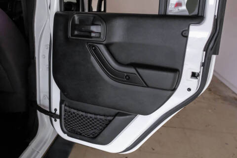 2017 Jeep Wrangler Unlimited Smoky Mountain