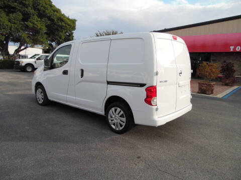 2017 Nissan NV200 SV