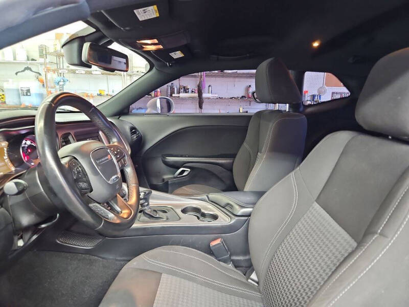 2023 Dodge Challenger SXT