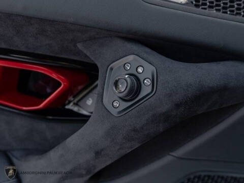 2023 Lamborghini Huracan Tecnica