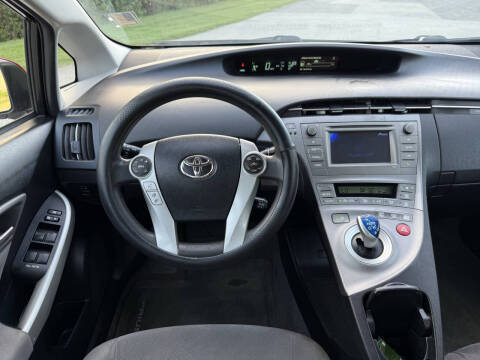 2014 Toyota Prius Two