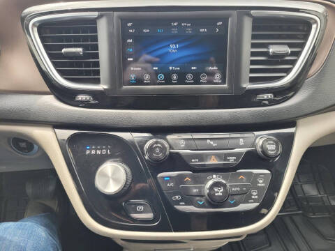 2018 Chrysler Pacifica Touring L