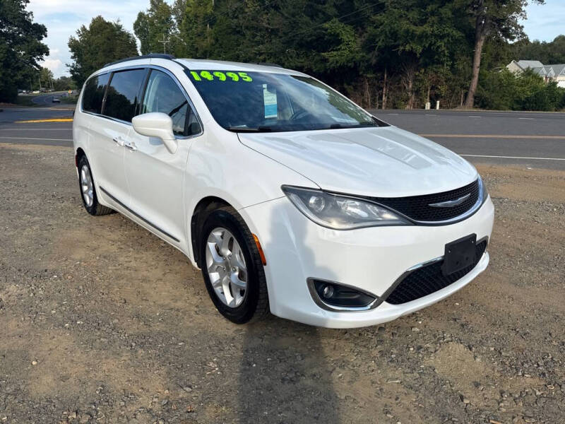 2017 Chrysler Pacifica Touring Plus