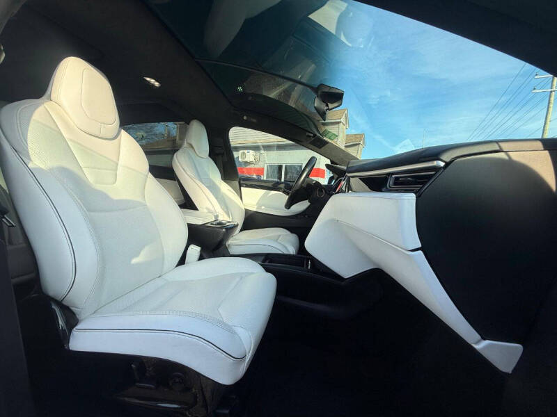 2016 Tesla Model X P90D