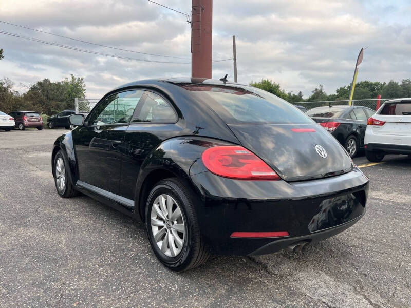 2013 Volkswagen Beetle 2.5 photo 7